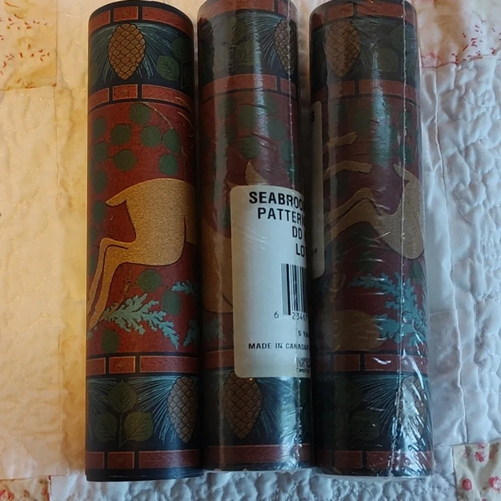 Stunning Deer Pinecone Leaves Wall Paper Boarder 15 Yards